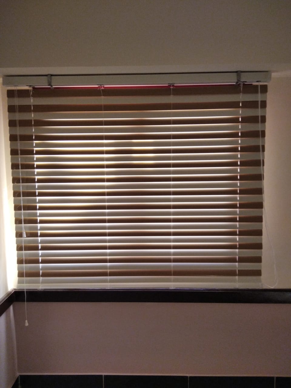 ستائر معدنية